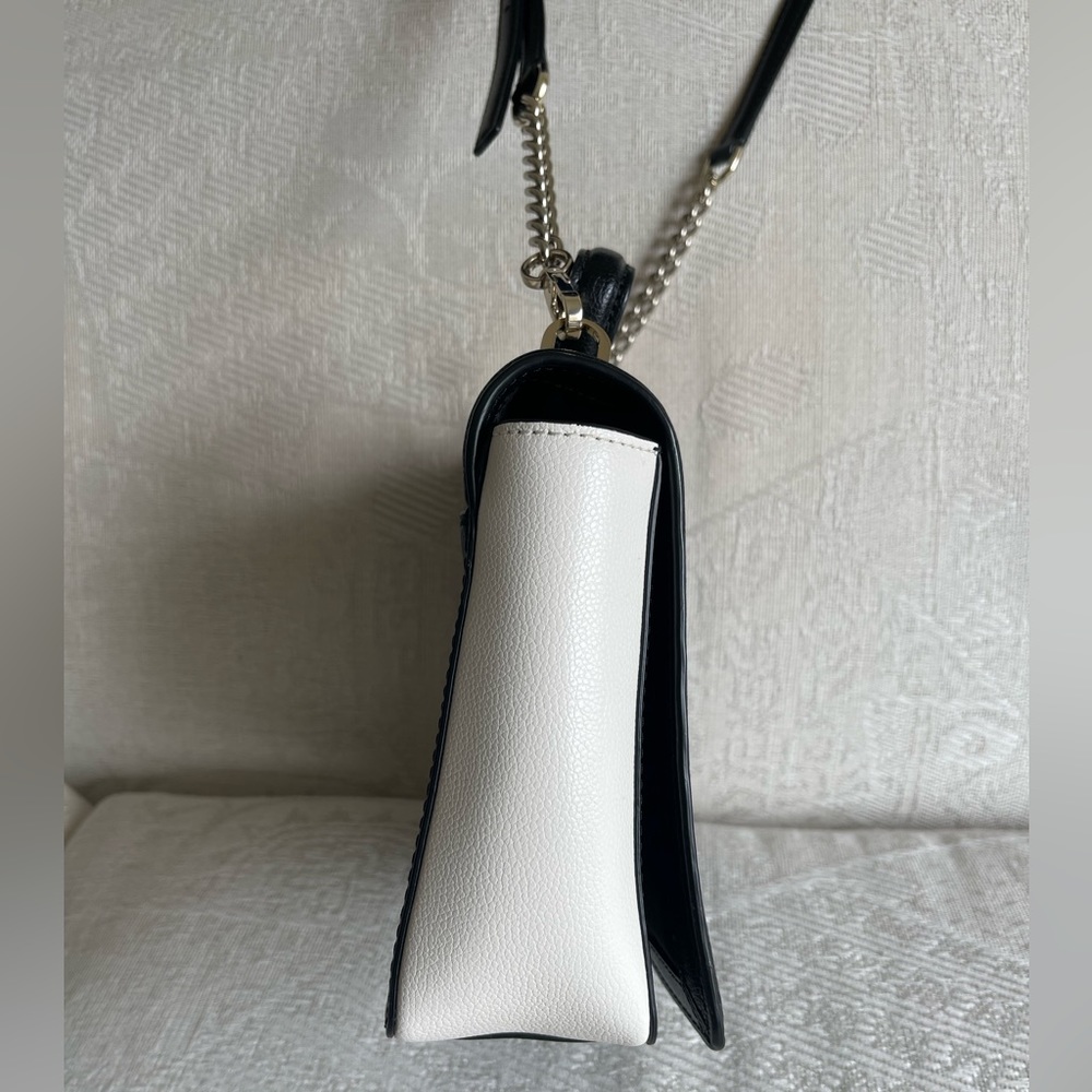 Kate Spade Purse - Picture 3 of 4